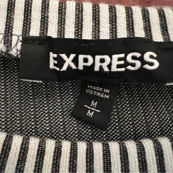 Express Striped Tie Front Short Sleeve Top - Picture 6 of 7